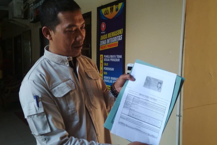 Terima <em>SMS Banking</em>, Uang Nasabah BRI di Ponorogo Raib Rp 21,5 Juta