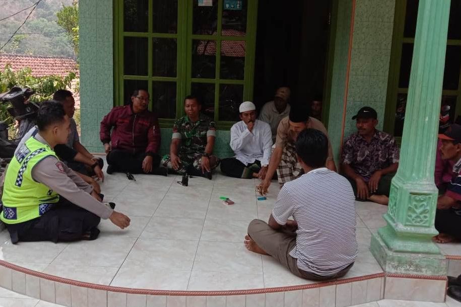 Makam Warganya Dibongkar, Muspika Probolinggo Rencanakan Pengecoran 