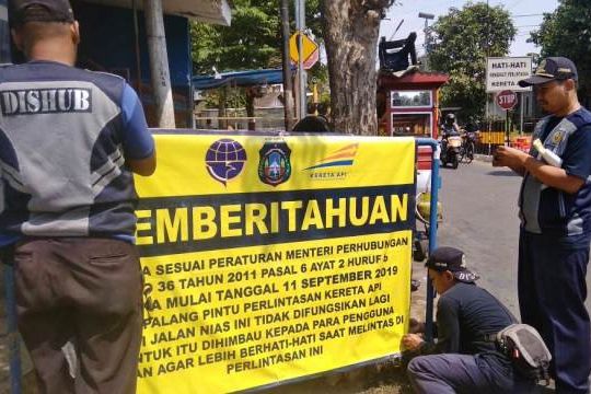 Dishub Siapkan Dua Alternatif Pengaman Perlintasan KA Jalan Nias Blitar