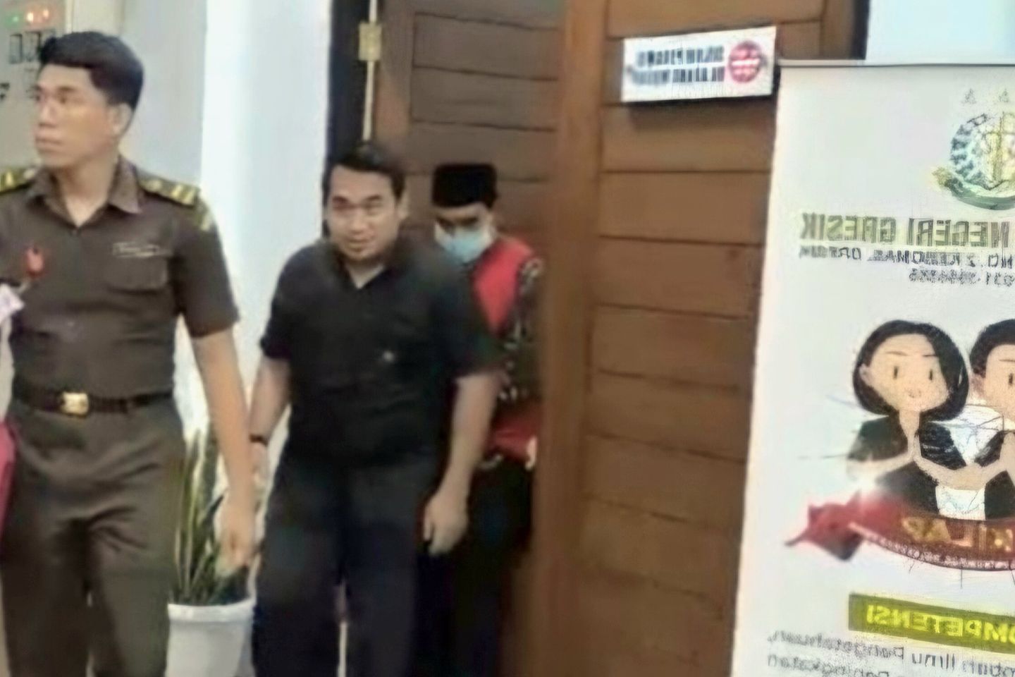 Dugaan Korupsi Dana CSR Smelting untuk Beras, Ketua BPD Roomo Gresik Kembali Ditahan 