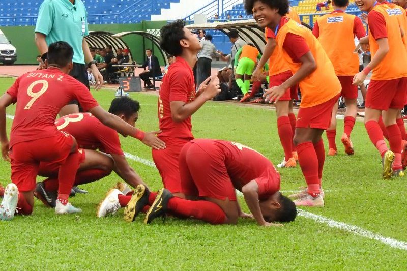 Delapan Menit Gawang Brunei Darussalam Jebol