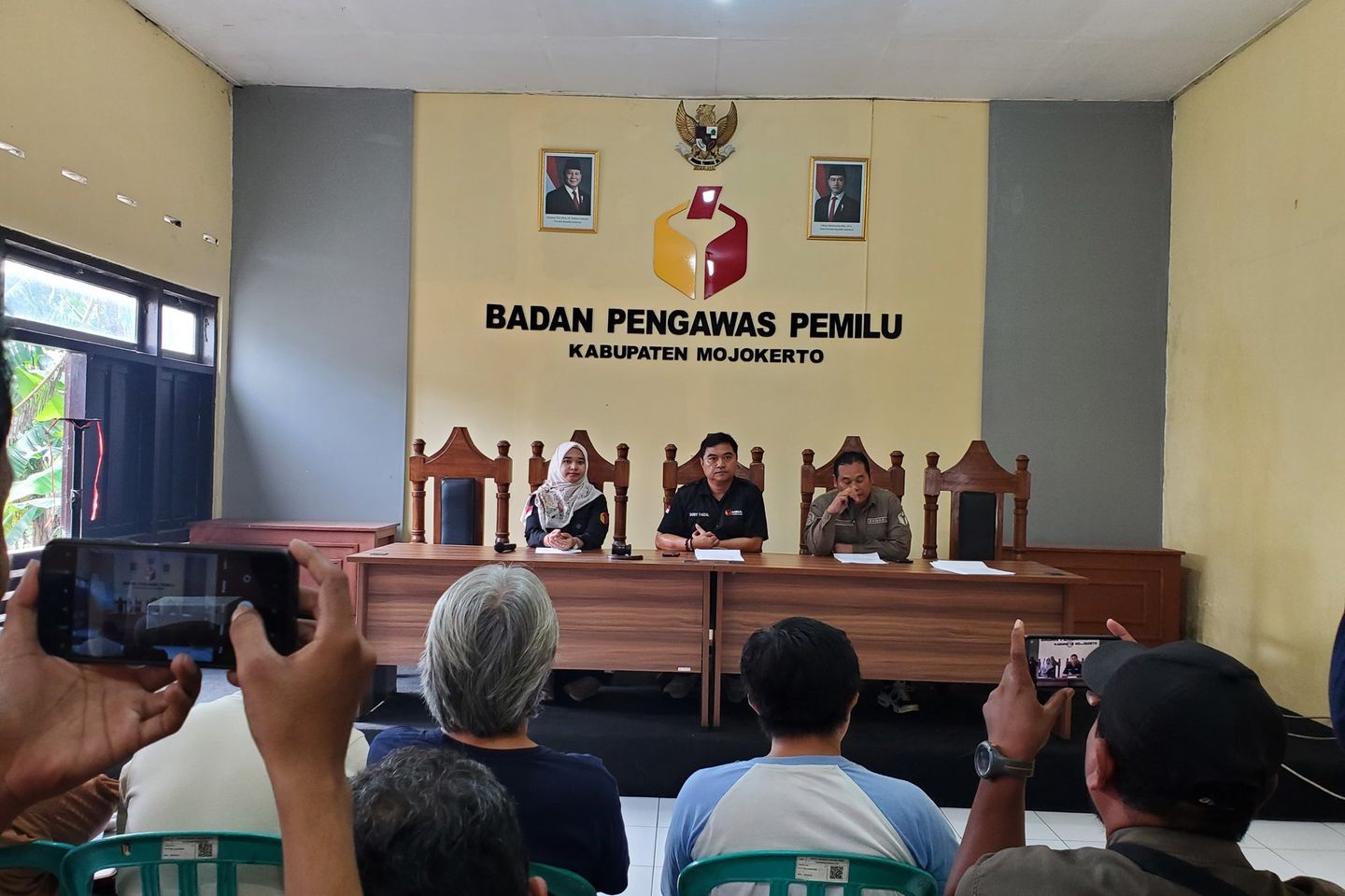 Tak Ada Gugatan di MK, Gus Barra-Rizal Tinggal Ditetapkan Bupati dan Wakil Bupati Mojokerto