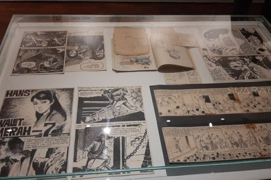 Peran Besar Arswendo Atmowiloto dalam Dunia Komik Indonesia