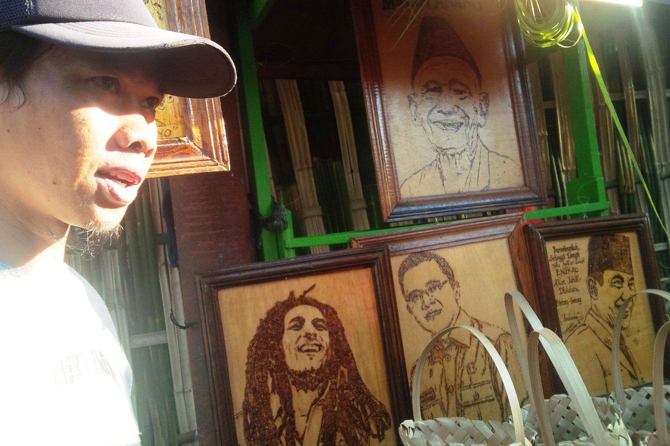 Lukisan Bakar Gintangan, dari Gambar Gus Dur hingga Bob Marley