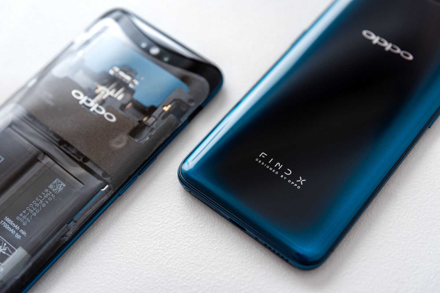 Ponsel Premium Oppo Belum Pasti Masuk Indonesia