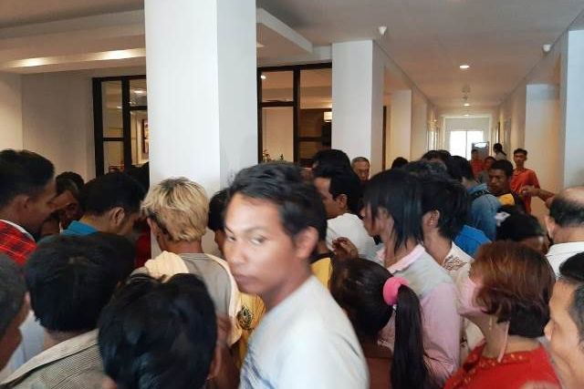 120 Korban Kebakaran KM Santika Nusantara Tiba Surabaya