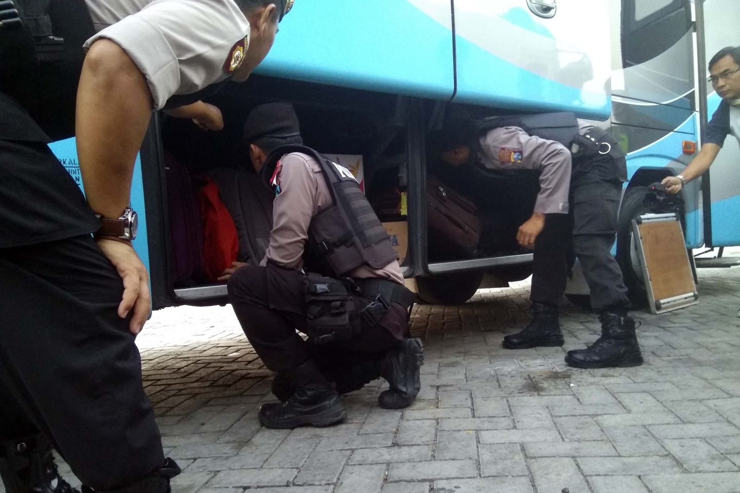 Cegah Massa ke Jakarta, Polres Madiun Razia Jalan Tol