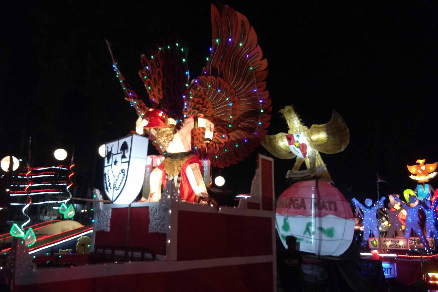 Semarak Lampion Meriahkan Peringatan Hari Lahir Pancasila di Blitar