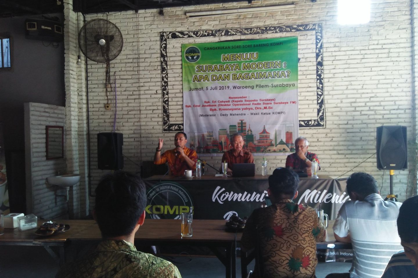 Pemkot Beberkan Resep Agar Surabaya Jadi Kota Modern