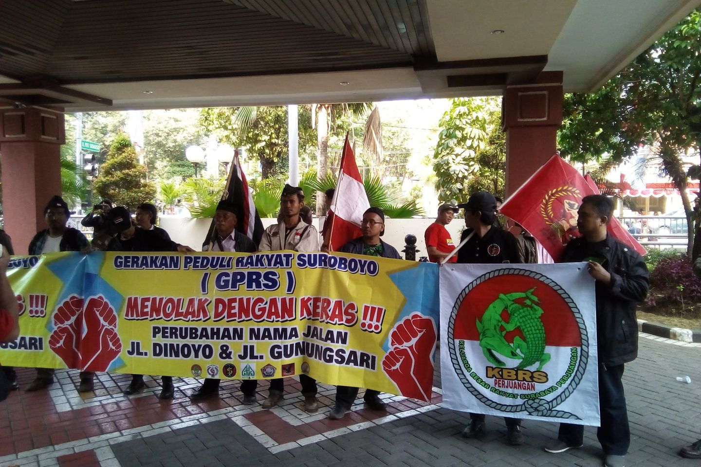 Ada Kisah Heroik di Jalan Gunungsari
