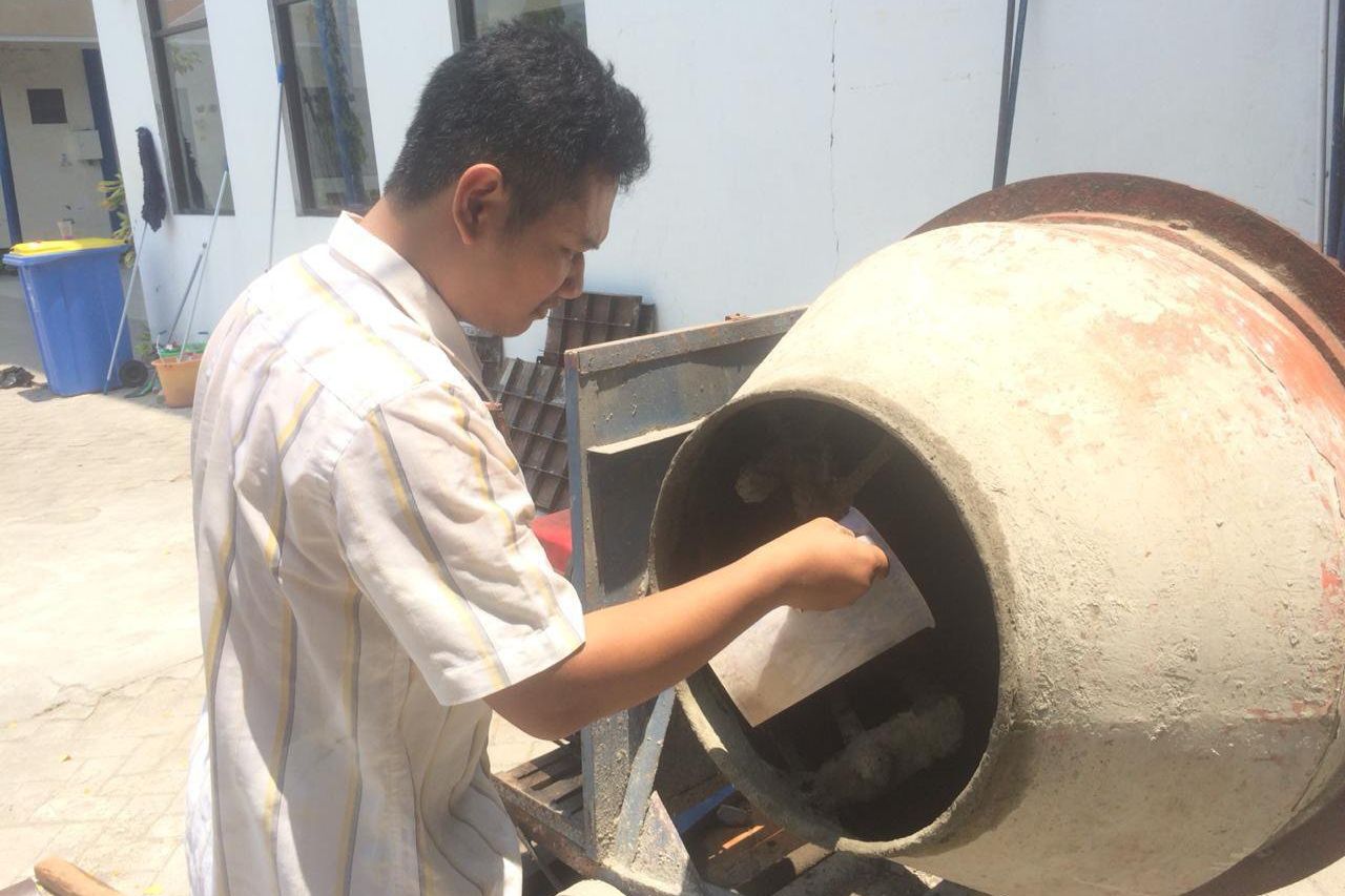 Batok Kelapa Bisa Digunakan sebagai Bahan Dasar Beton Ringan