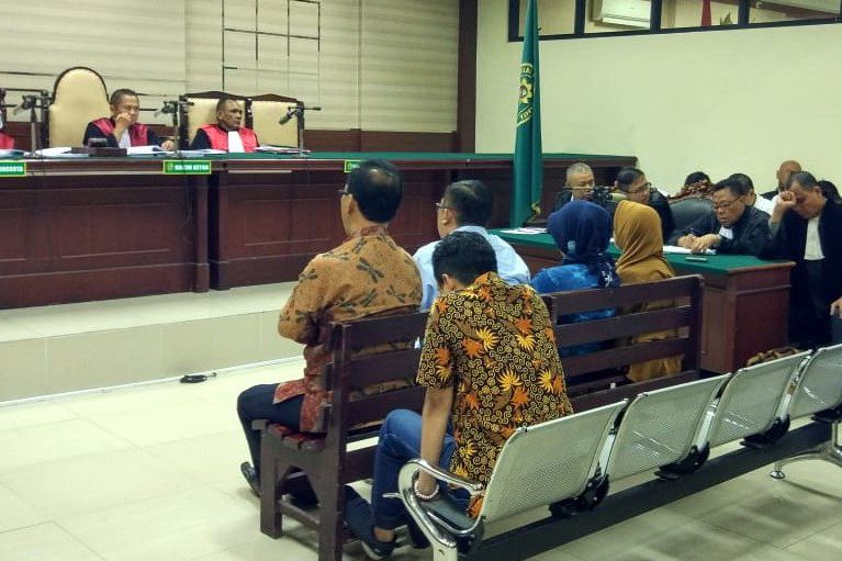 Saksi Sebut Setiap Fraksi Terima Rp 100 Juta
