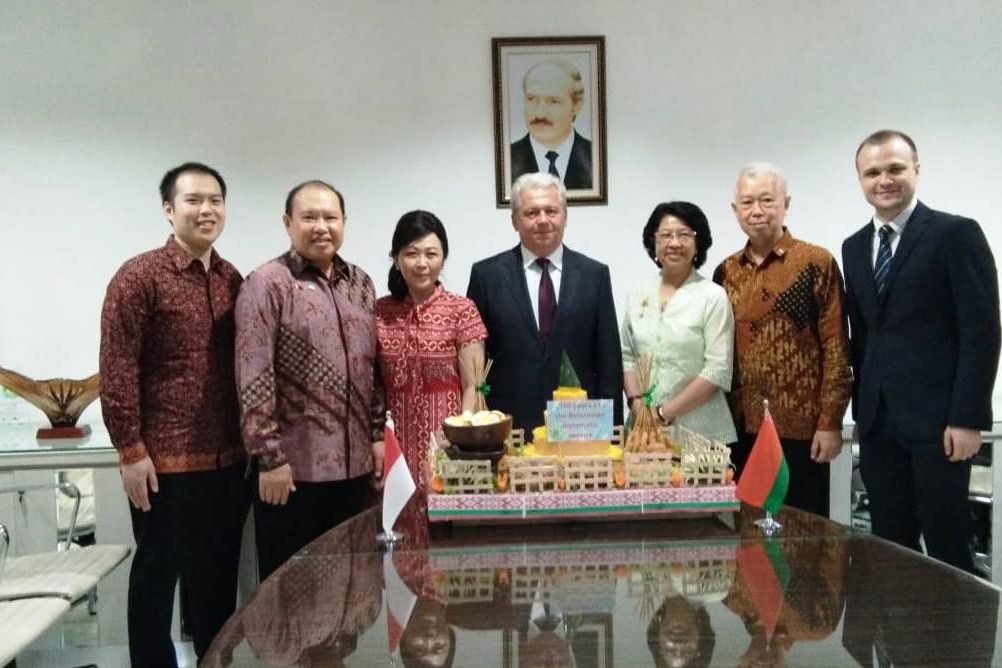 Dubes Belarus Perkuat Kerjasama Bidang Pendidikan dan Ekonomi dengan Jatim