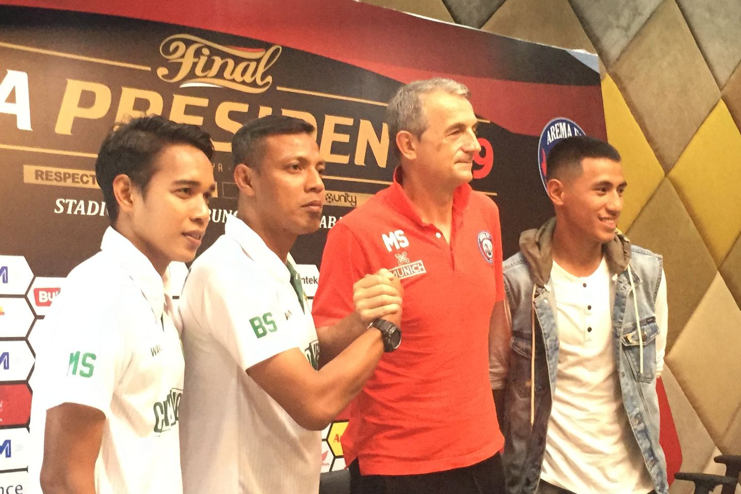 Persebaya dan Arema Turunkan Skuat Terbaik di Laga Final