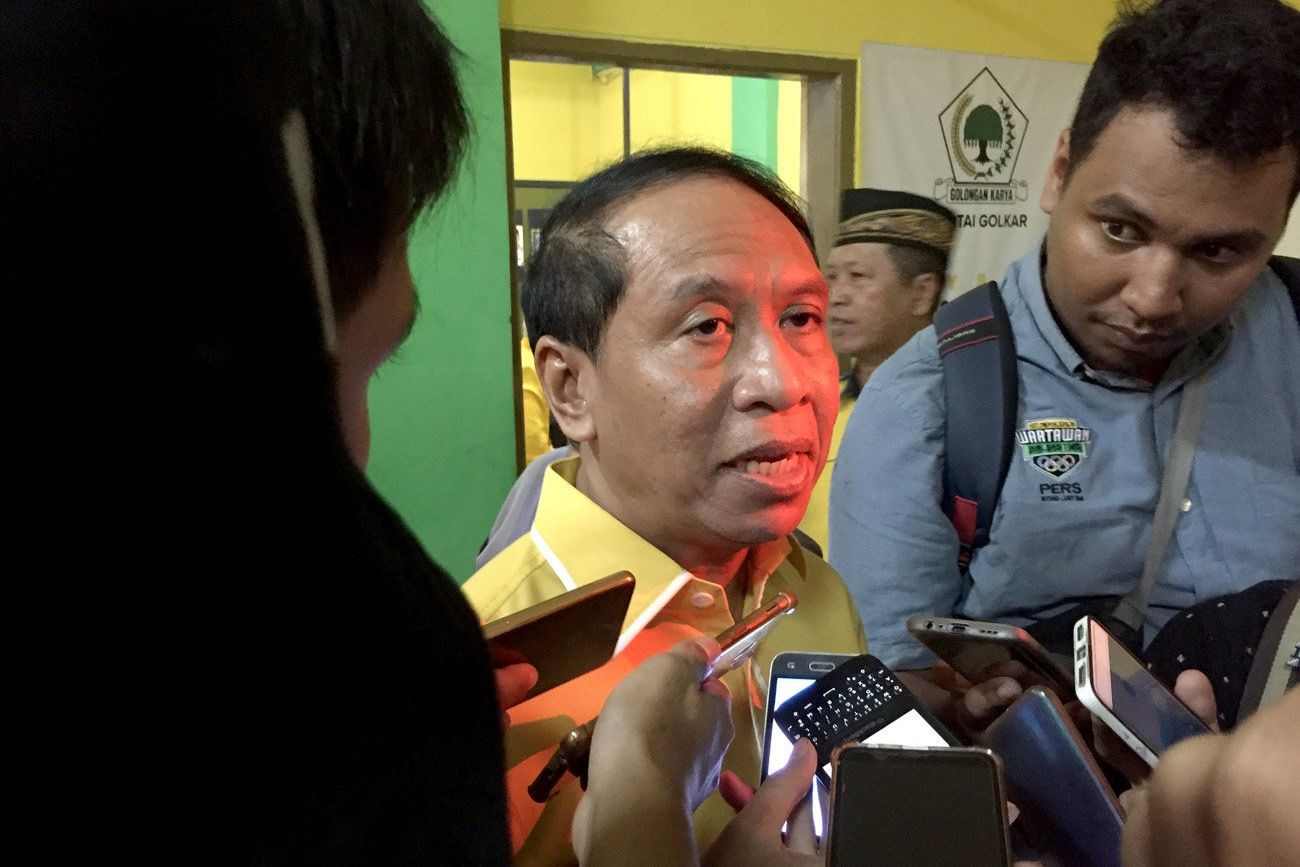 Menpora Ikut Angkat Bicara soal Bau Sampah Stadion GBT
