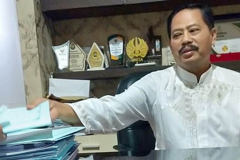 Jadi Tersangka, Sekda Kabupaten Gresik Tak <em>Ngantor</em> Sepekan