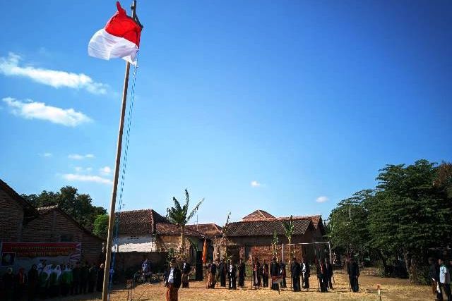 Paguyuban Pakasa Gebang Tinatar Gelar Upacara Kemerdekaan dengan Bahasa Jawa