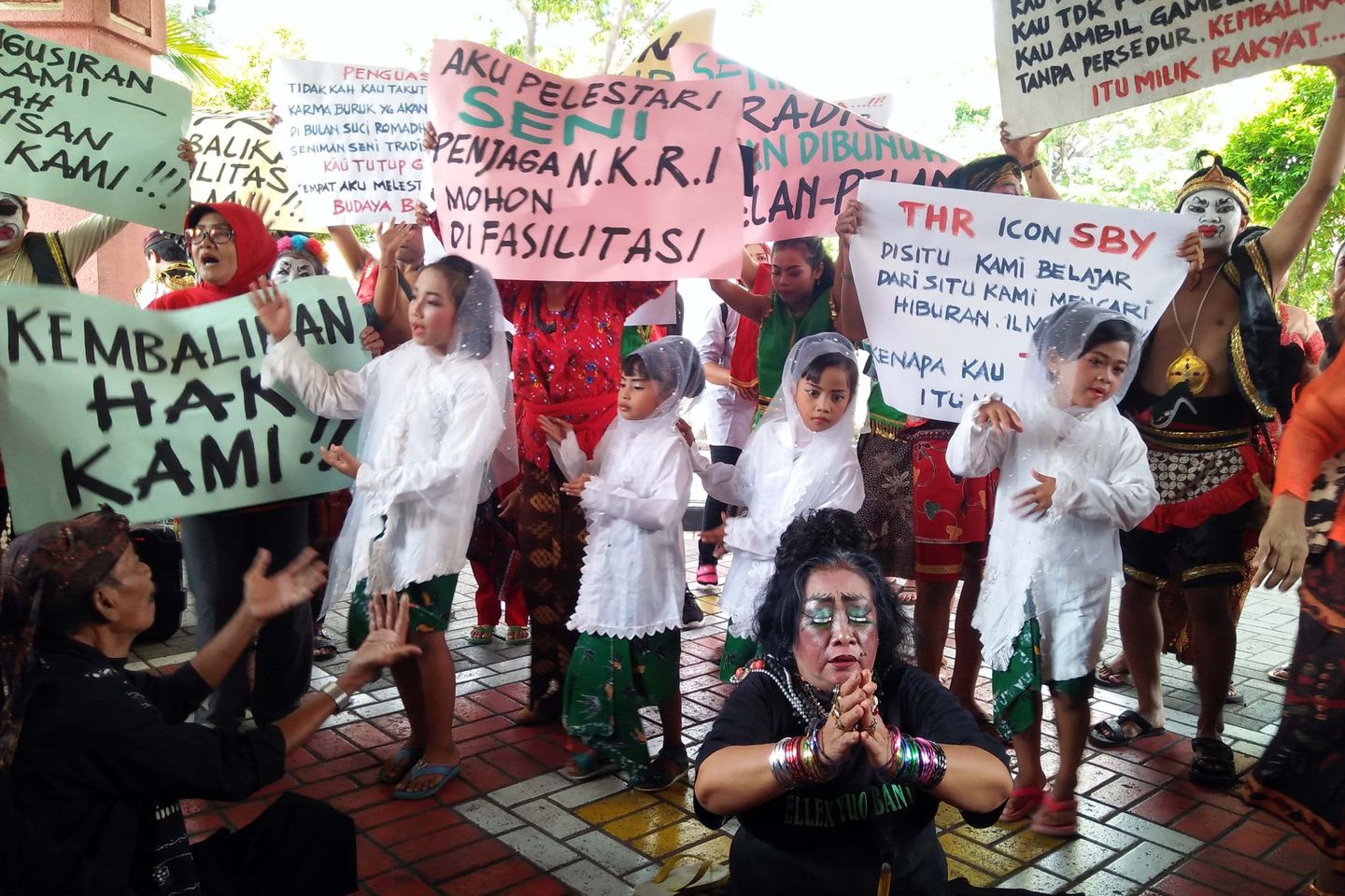 Gamelan Diambil, Komunitas Seniman Surabaya Protes Disbudpar