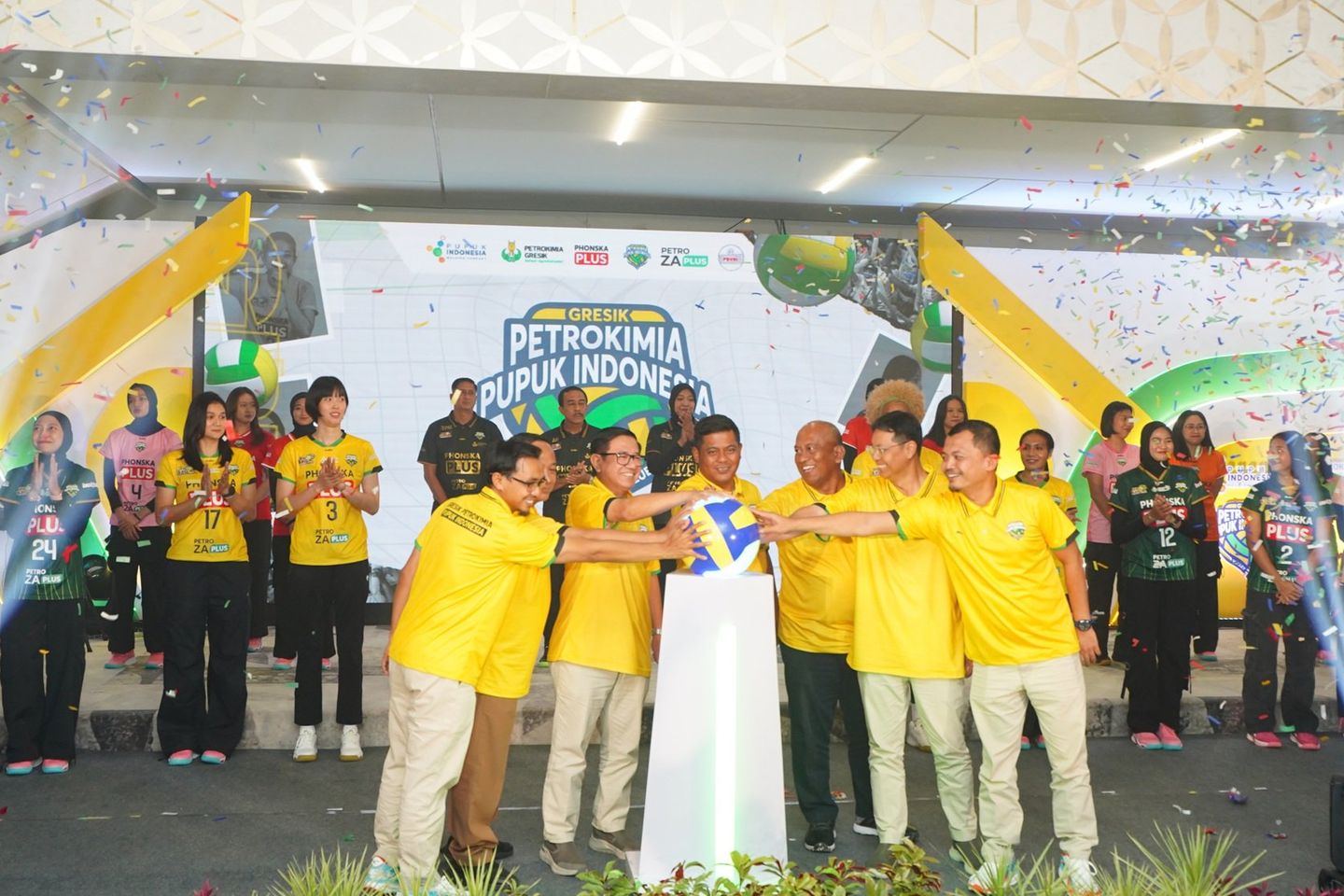 Target Juara Proliga 2025, Petrokimia Gresik dan Pupuk Indonesia Luncurkan Tim Voli Putri
