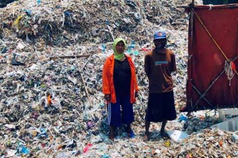 Sampah Plastik Sebabkan Bahan Kimia Beracun Ada di Dua Desa di Jatim
