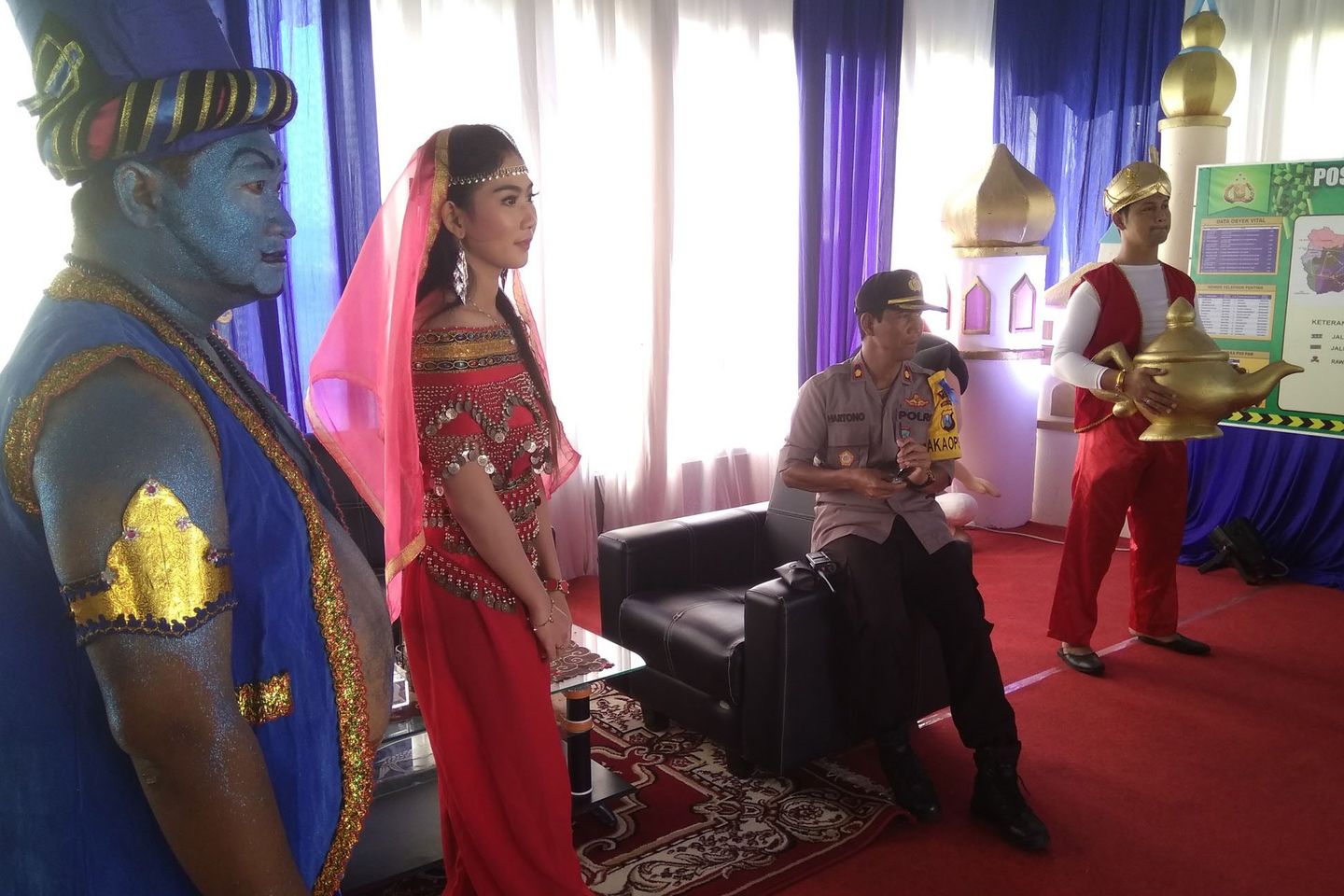 Film Aladdin Jadi Tema Pos Pelayanan di Rest Area Tol Ngawi