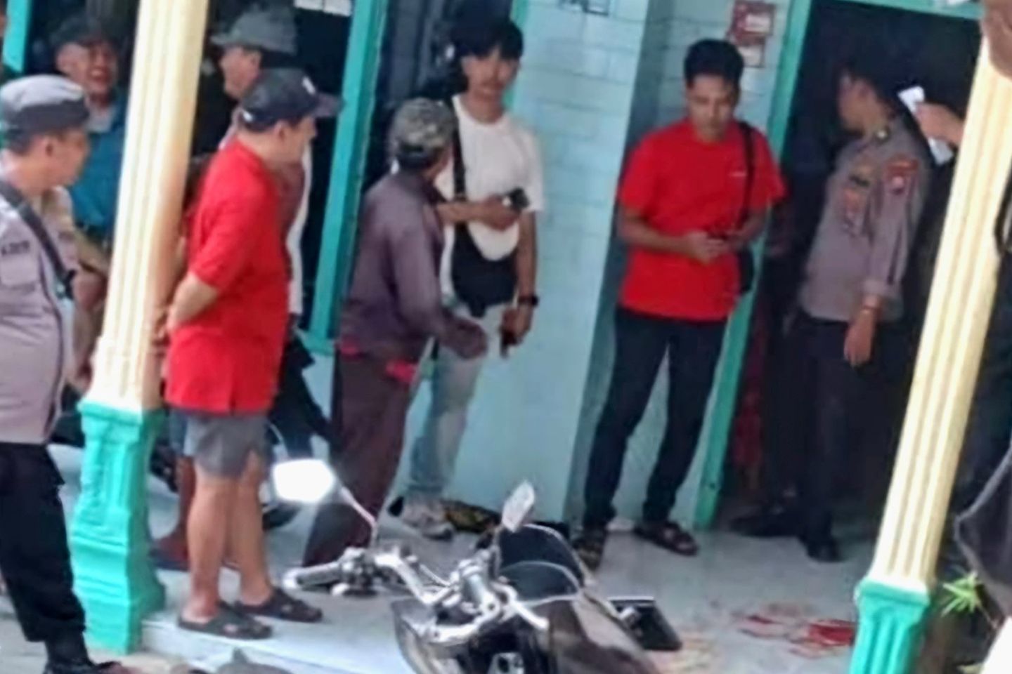 Cekcok dan Minta Cerai, Suami Pukul Istri Pakai Besi Diduga Linggis