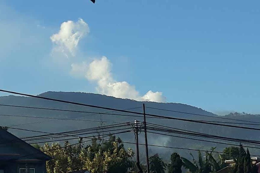 Gunung Tangkuban Parahu Erupsi