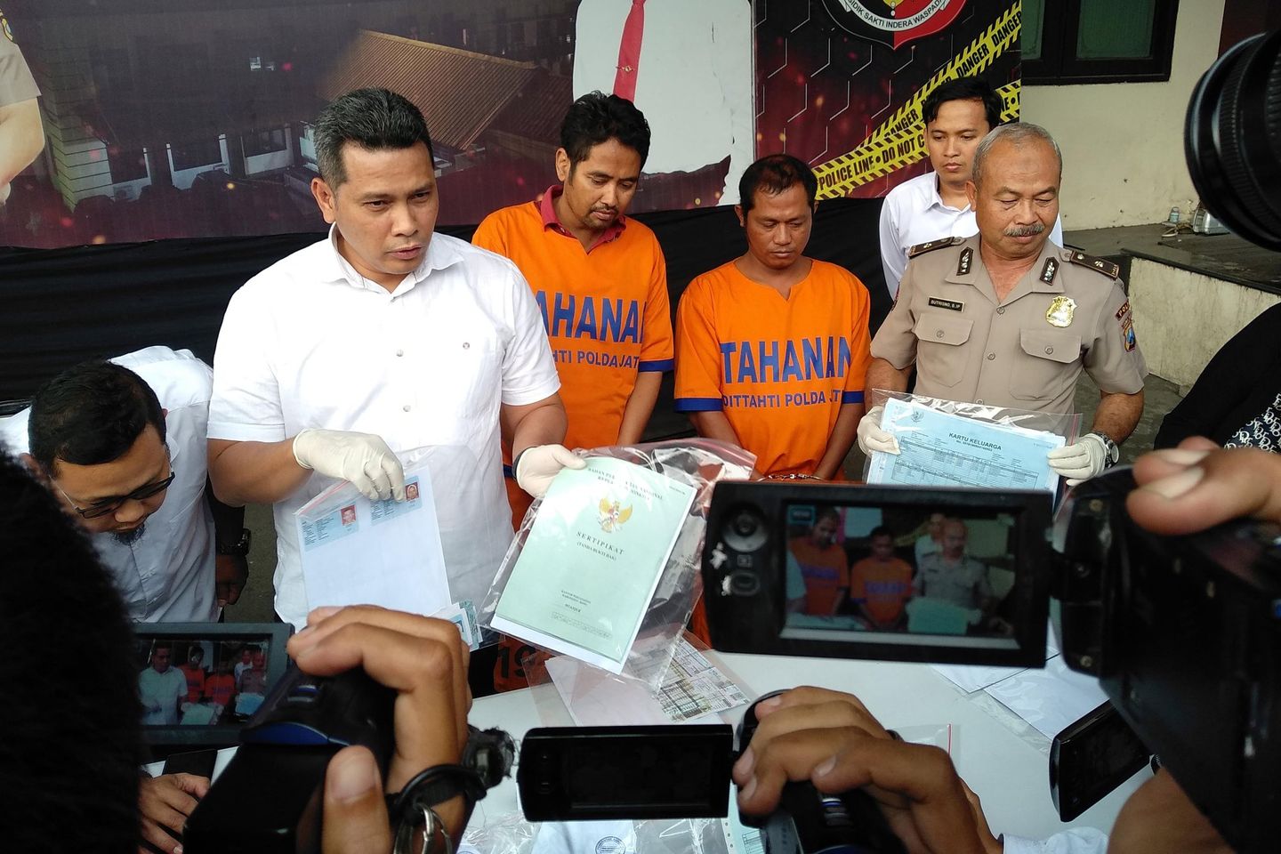 Pemalsu Dokumen untuk Pengajuan Kredit Dibekuk Polda Jatim