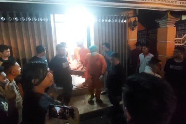 Berebut Pacar, Tukang Cukur Tusuk Pegawai Minimarket hingga Tewas