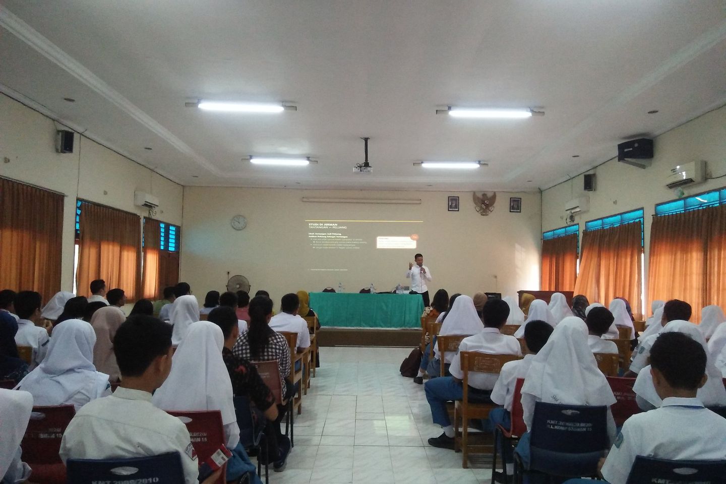 Dorong Kuliah ke Jerman, SMAN 15 Bikin Peminatan Bahasa dan Sosialisasi