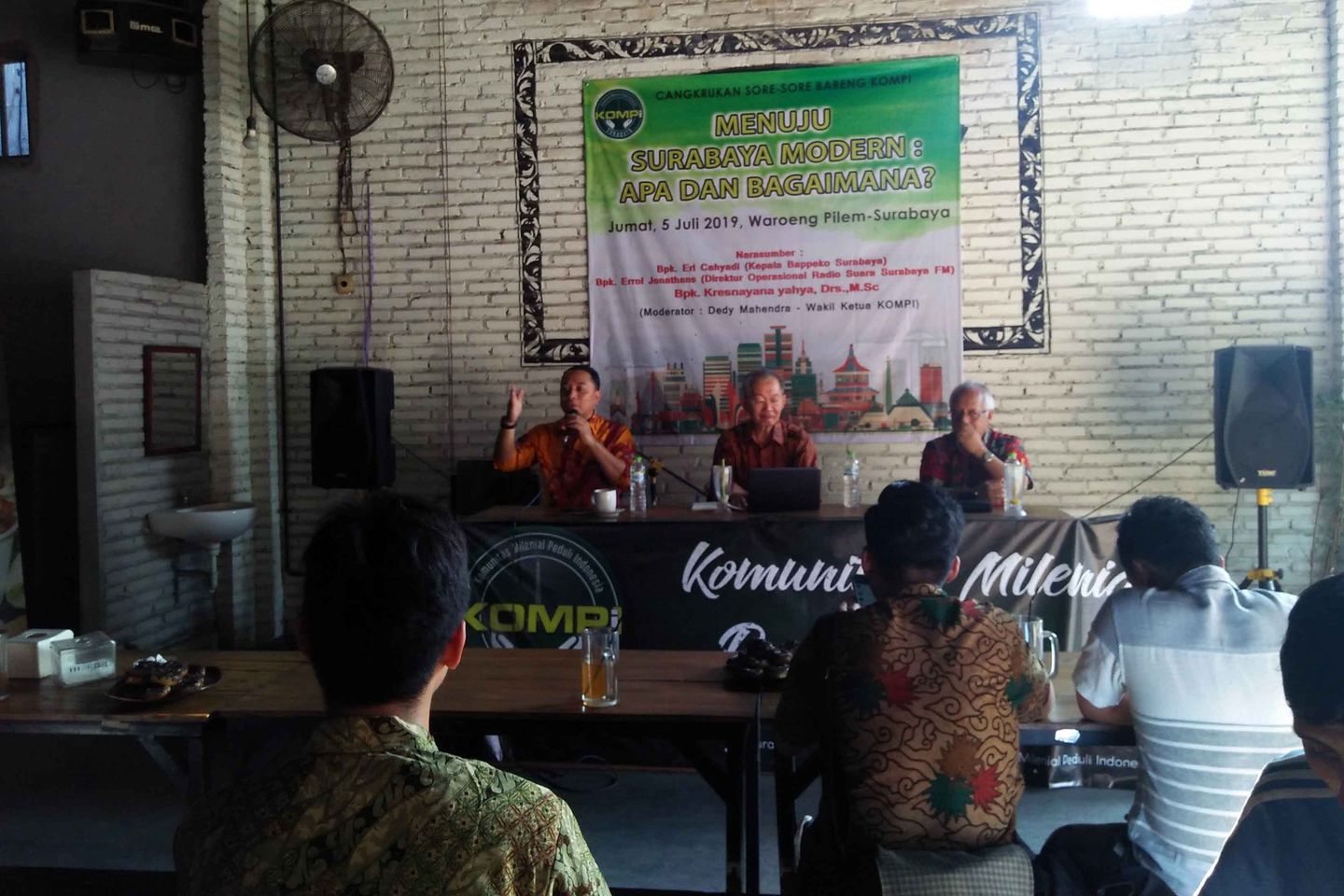 Ini Sosok Wali Kota Surabaya Harapan Kaum Milenial
