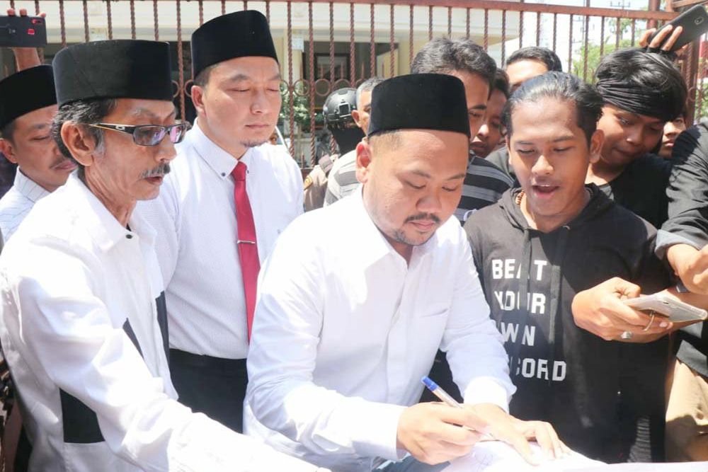 Mahasiswa Gresik Desak DPRD Kirim Tuntutan Tolak RUU Pertanahan