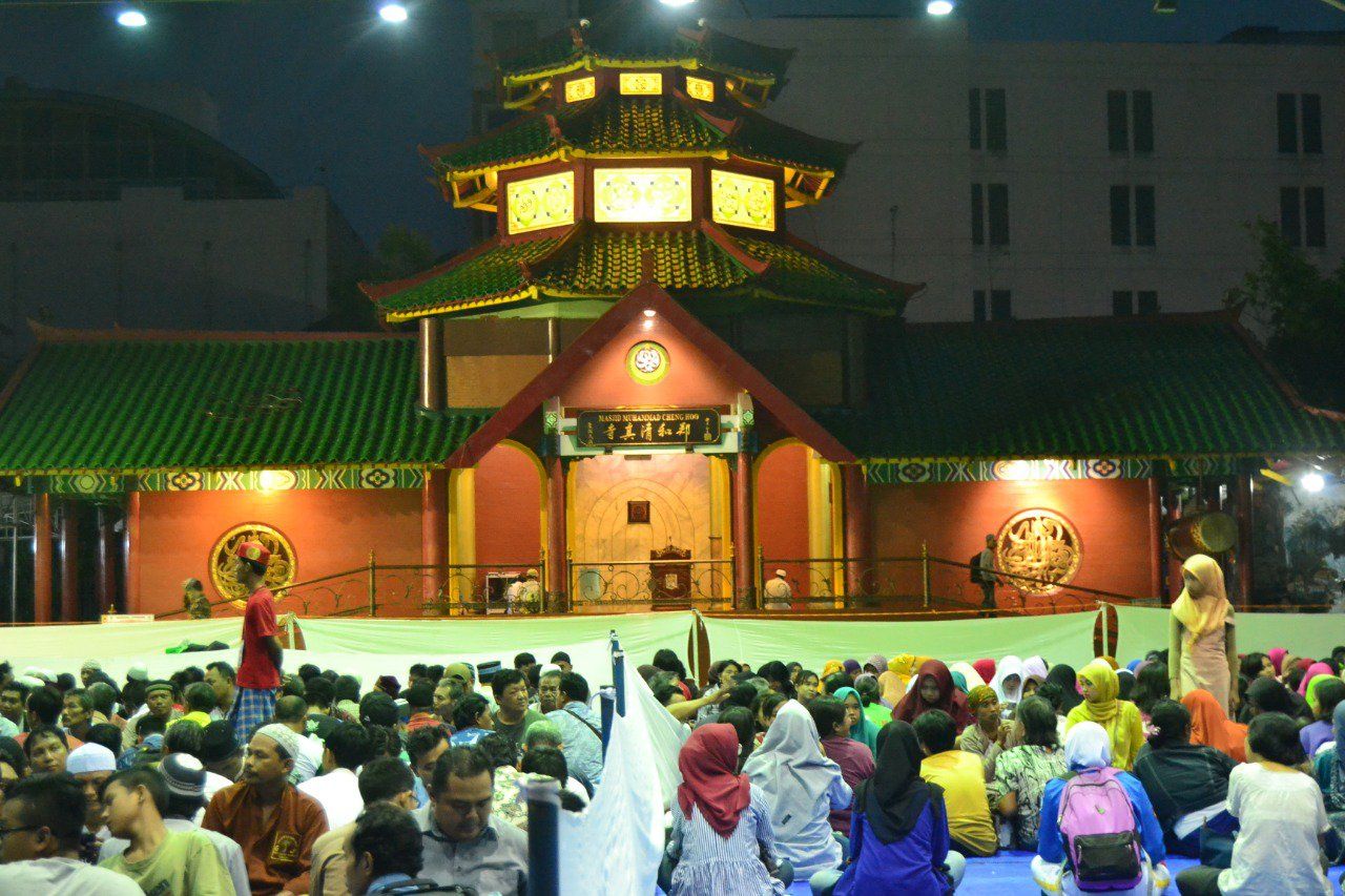 Suasana Ramadan di Masjid Cheng Hoo Surabaya
