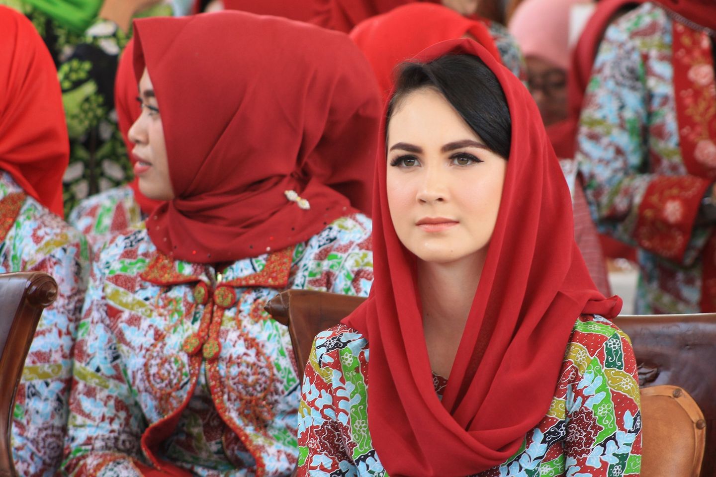 Di Situbondo, Arumi Bachsin Ingatkan Warga Jatim Lestarikan Gotong Royong