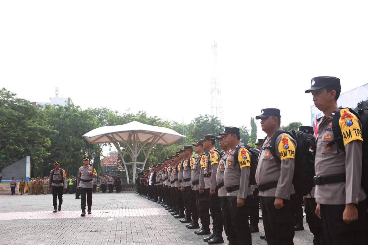 Kategori Merah, Puluhan Brimob Siaga Pilkada 2024 di Lamongan