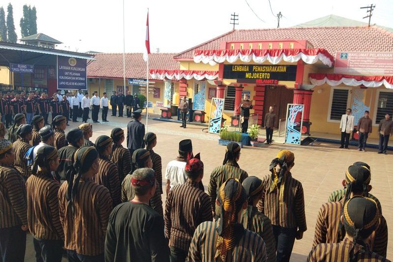 231 Narapidana Lapas Mojokerto Terima Remisi