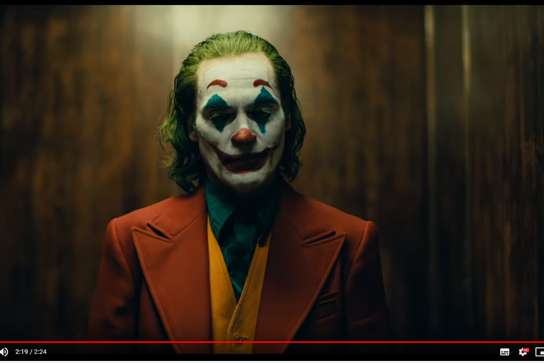 Film Joker Penuhi Layar Bioskop Surabaya