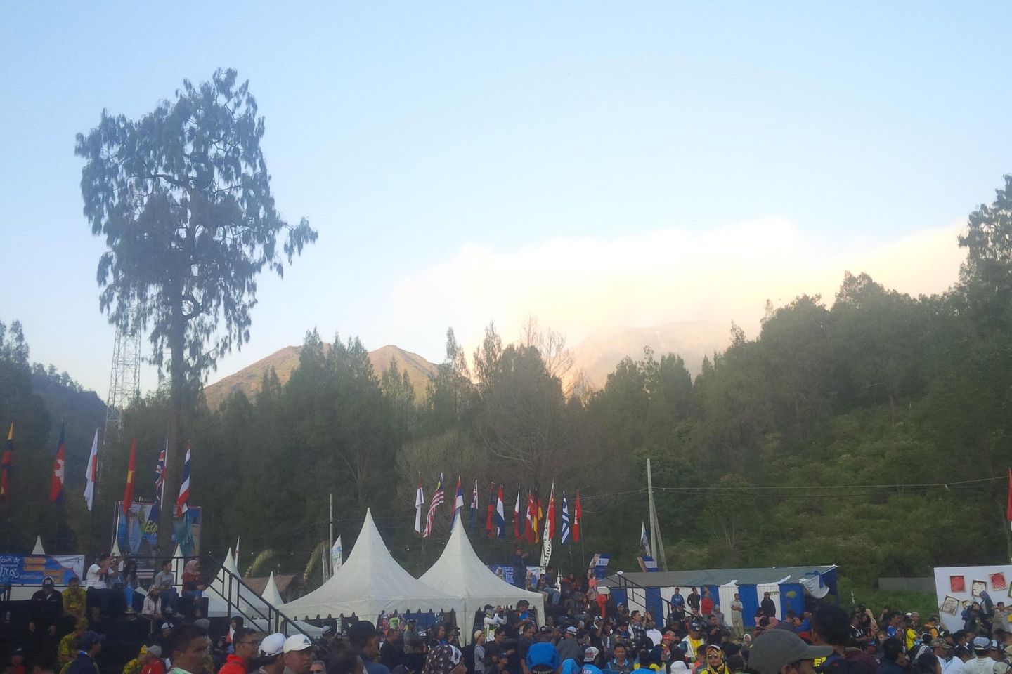 Baru Dipasang, Lampu di Jalur Pendakian Gunung Ijen Hilang