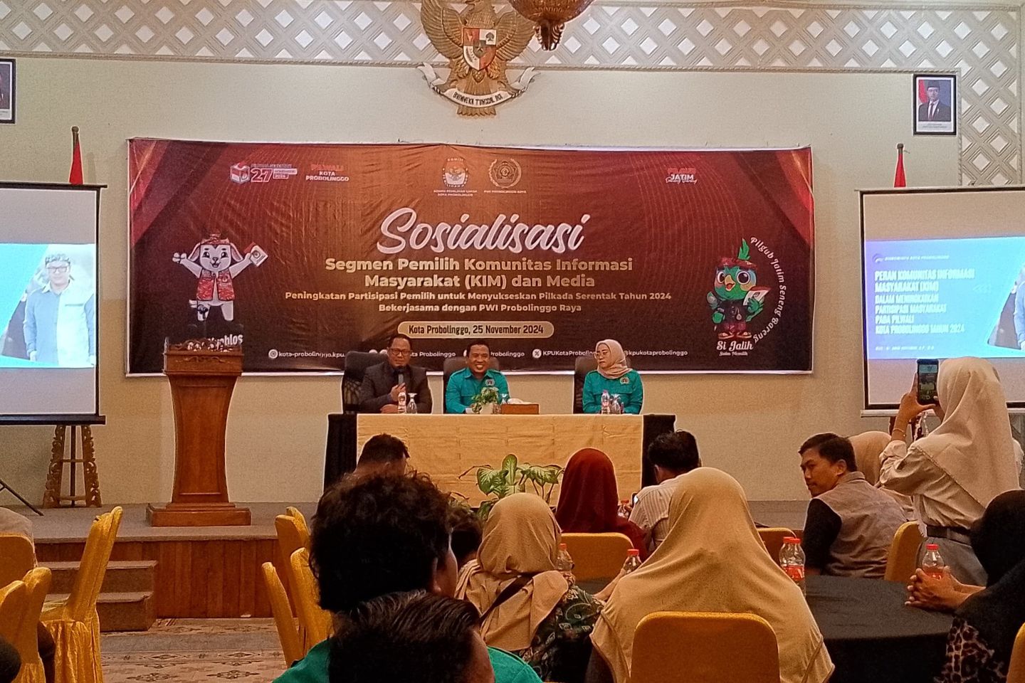 KPU Kota Probolinggo dan PWI Ajak Pegiat Medsos dan KIM Sebar Informasi Edukatif di Pilkada