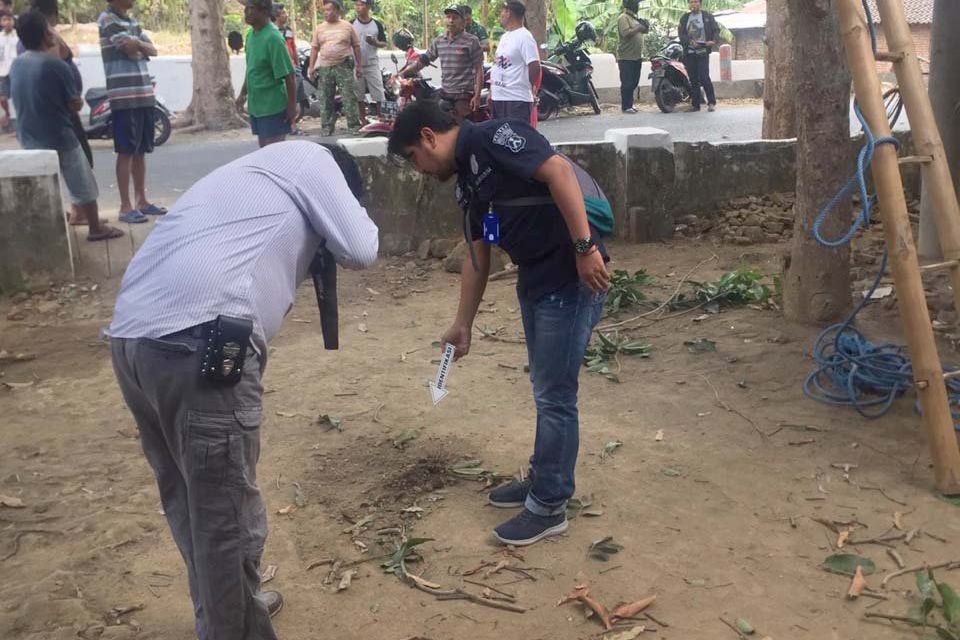 Jatuh dari Pohon Mangga, Kakek di Blitar Meninggal