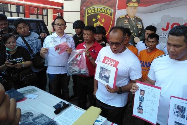Polda jatim Tangkap Tiga Pelaku Pembunuhan di Pasuruan