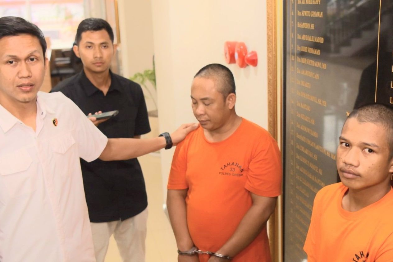Polres Gresik Ungkap Pencurian Bermodus Ganjal Mesin ATM, Belasan Juta Raib