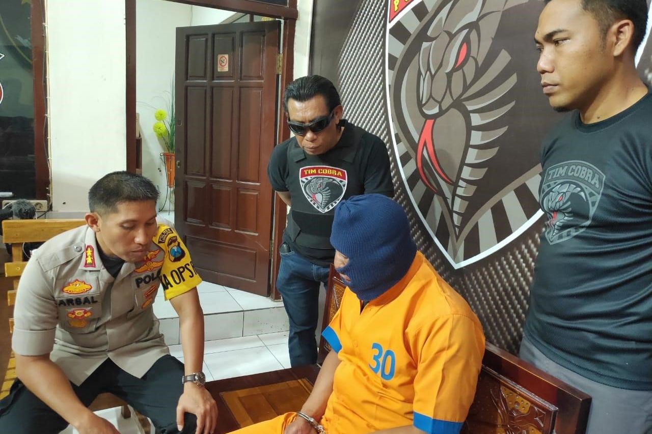 Pria Ini Puluhan Kali selama Lima Tahun Setubuhi Anak Kandungnya