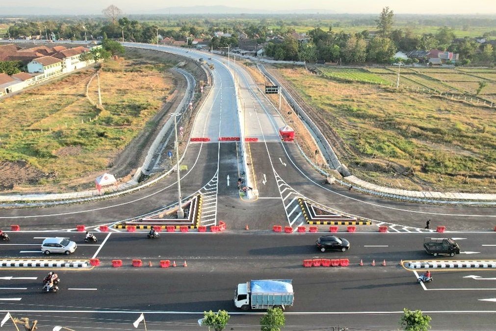 Dukung Kelancaran Arus Mudik dan Logistik, SIG Jamin Kekokohan Konstruksi Tol Jogja-Solo 