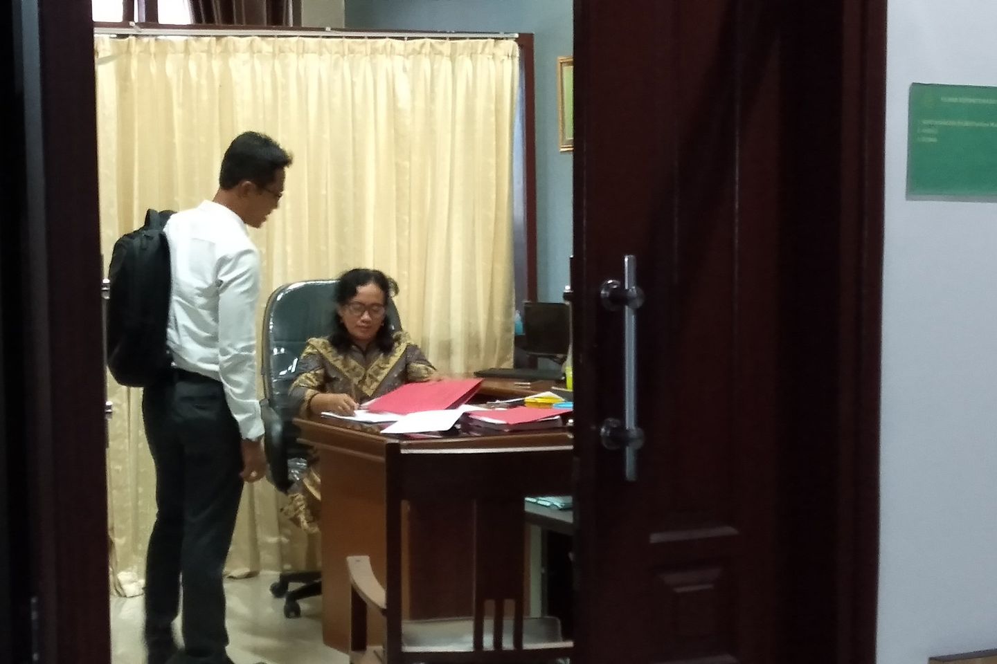 Praperadilan Ditolak, Sekda Gresik Ganti Kuasa Hukum
