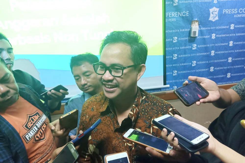 Dispendik Surabaya Terapkan Transaksi Pembayaran Non Tunai Bagi SD-SMP