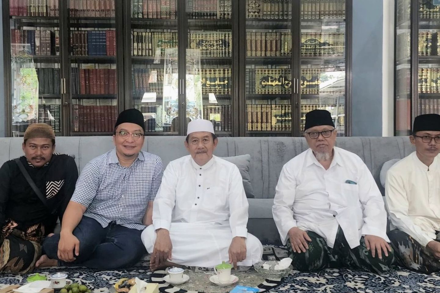 Pengasuh Ponpes Langitan Ingatkan Yani-Alif Perhatikan Pendidikan Agama dan Pesantren 