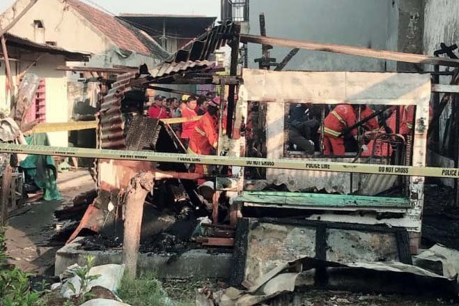 Kebakaran Rumah di Kenjeran, Kakek Hidup Sendirian Tewas