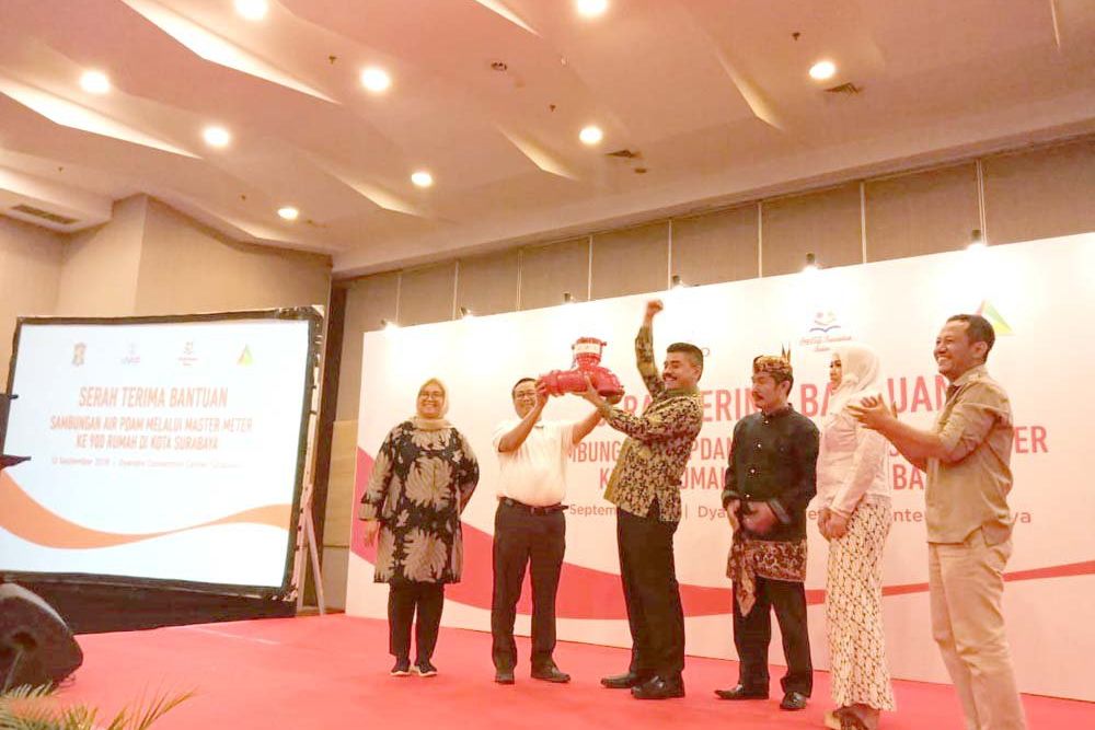 Amerika Bantu 900 Sambungan Air ke Warga Surabaya