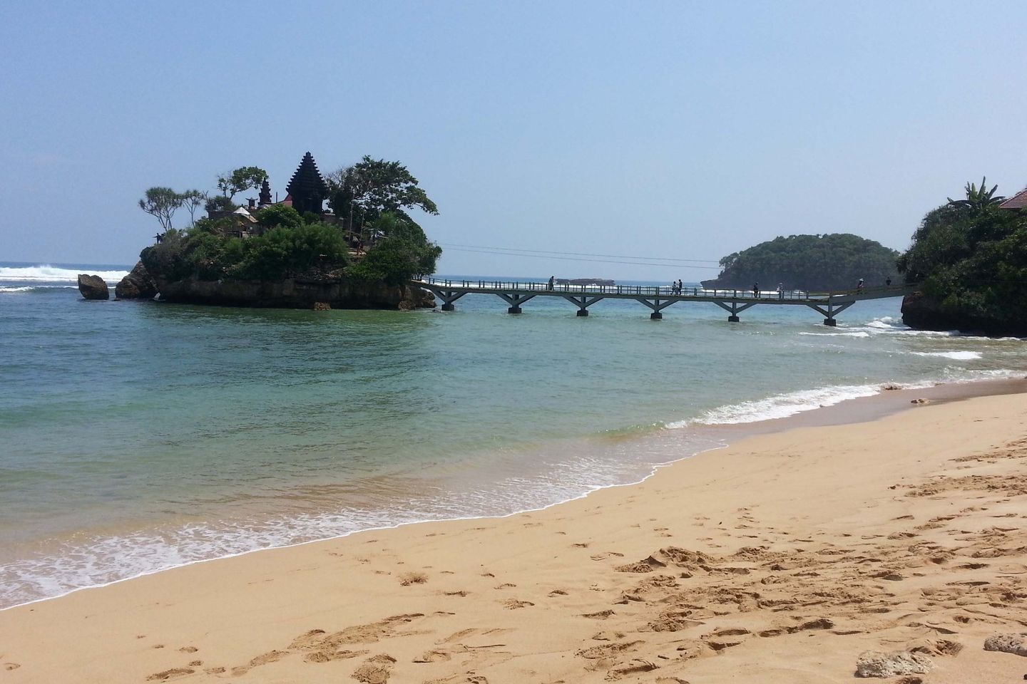 Malang Targetkan Kunjungan ke Pantai Balekambang 30 Ribu Orang